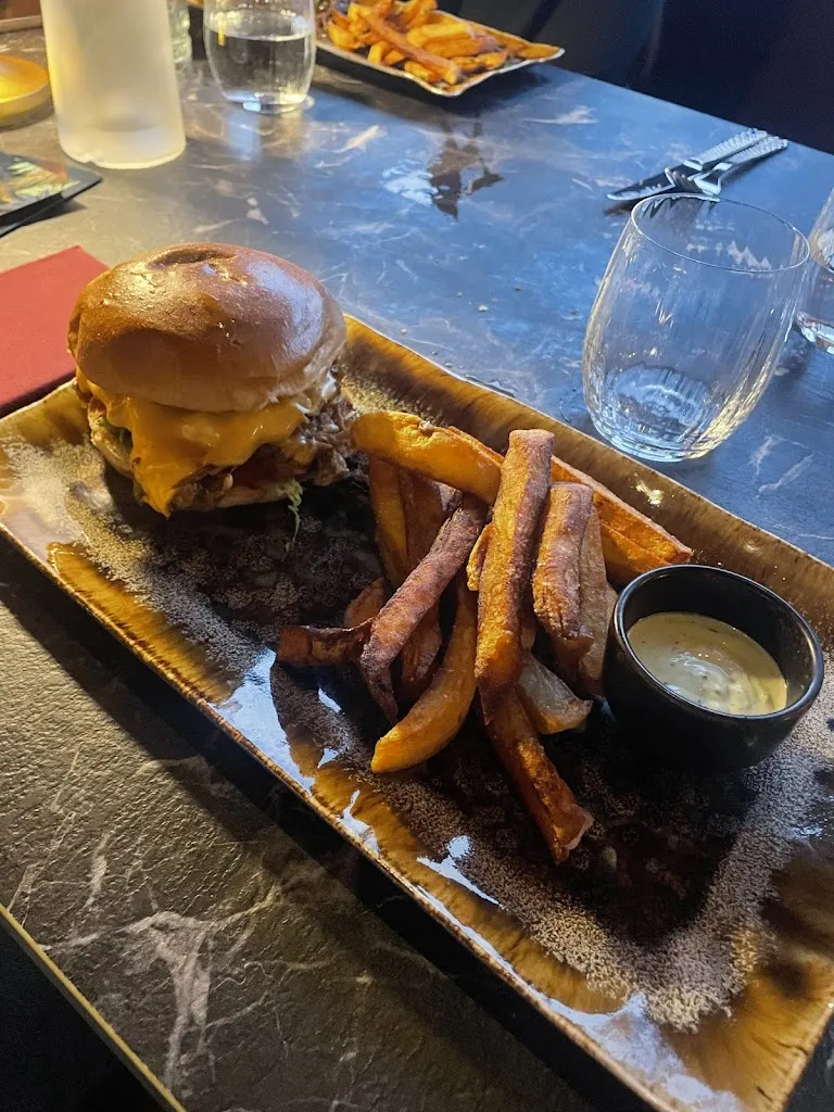 Julia AGOSTINI_RESTAURANT ATMOSPHERE LOUNGE & SPA_Biguglia_review