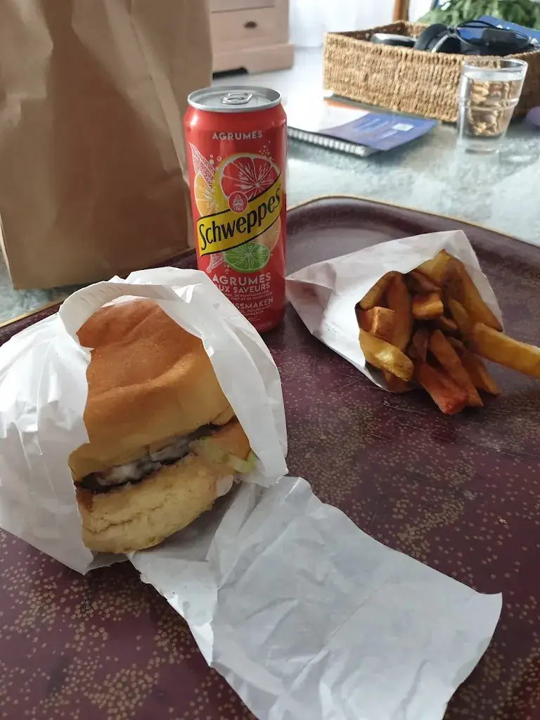 CHEZ BAPT_Champagnier_slider_image_3