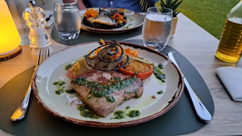 Nora-Luisa Kessler_Restaurant Bocca Fina_Biguglia_review