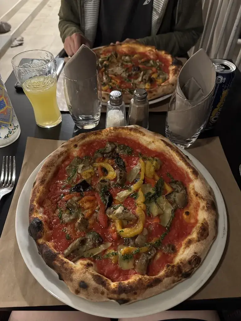 Sarah_Brasserie Pizzeria U Casone_Biguglia_review