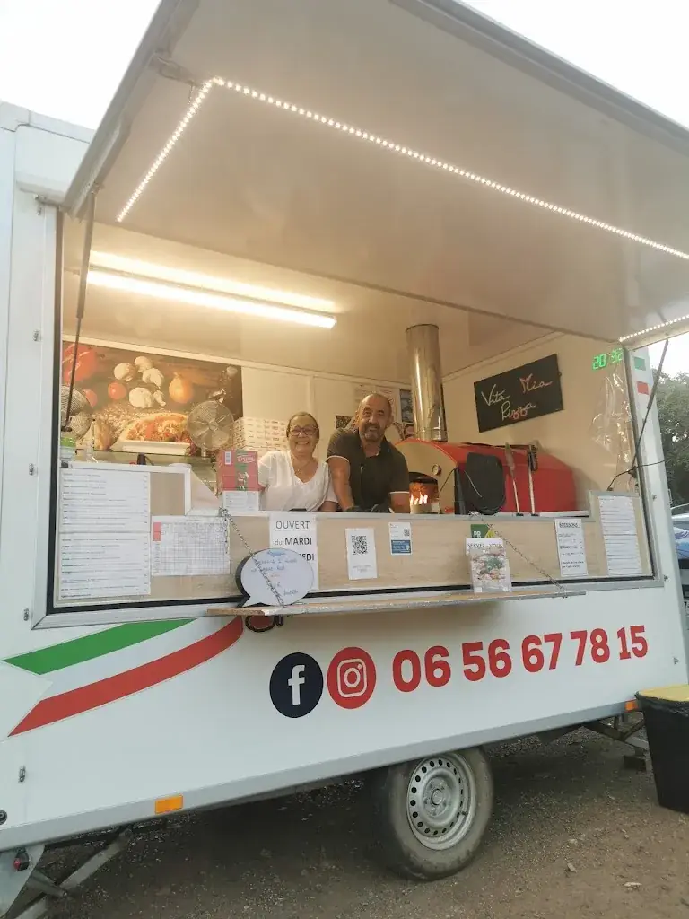 Nathalie STEPHANY_VITA MIA PIZZA_Biguglia_review