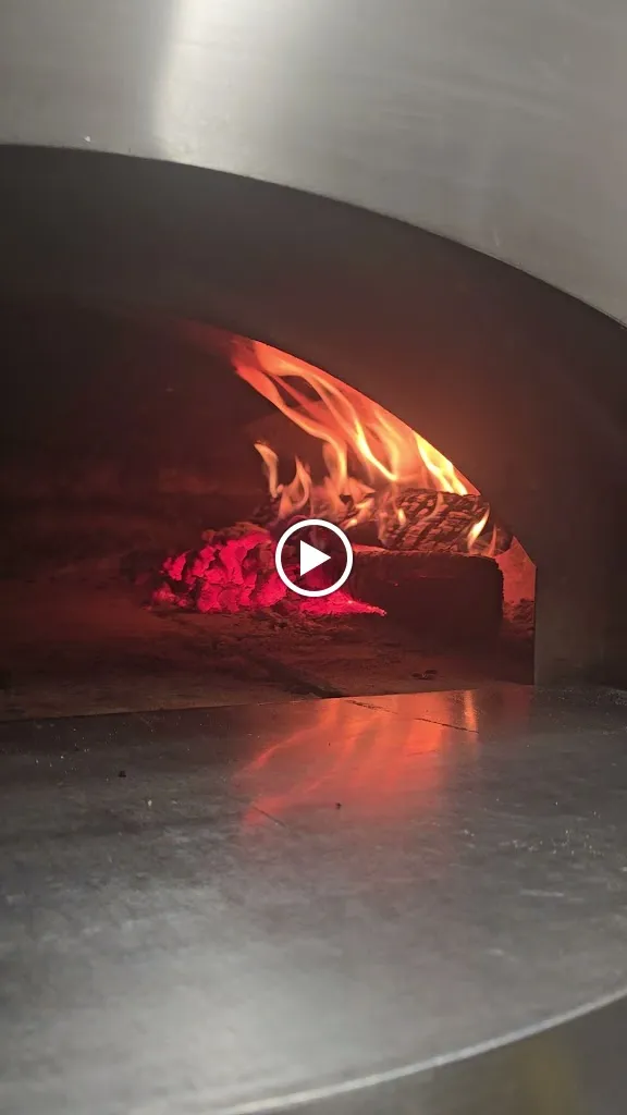 Mike Pizza_Biguglia_slider_image_2