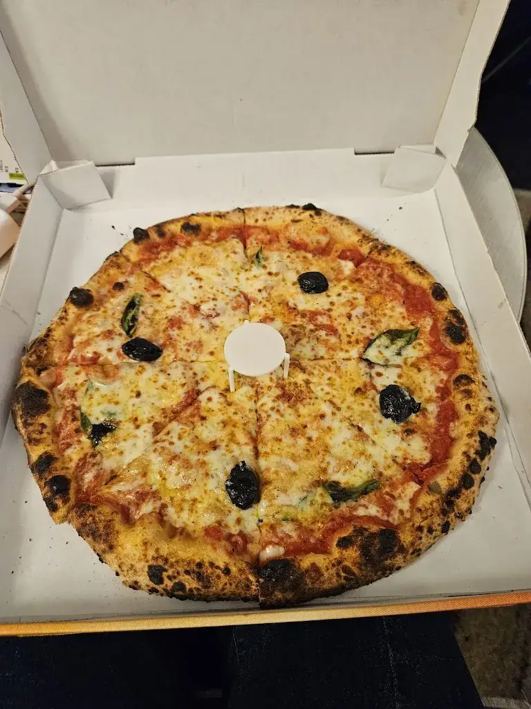 V_Gió Pizza_Biguglia_review