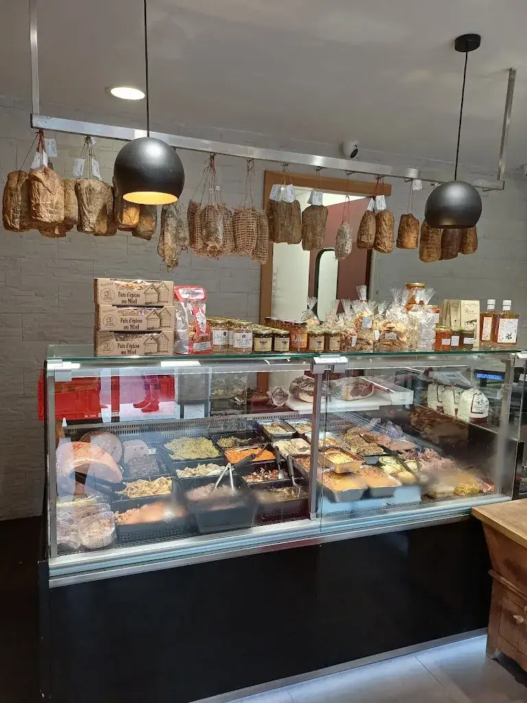 Diego Cosarinsky_Boucherie charcuterie au boeuf de tradition_Biguglia_review