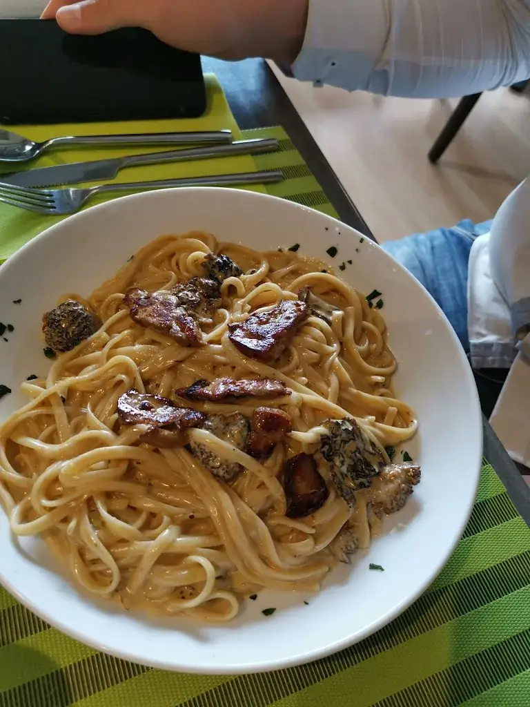 Menu_A La Pasta_Corte_image_7