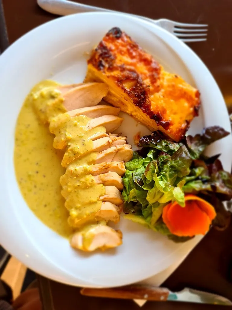 Hary Herrera_Paglia Orba_Corte_review