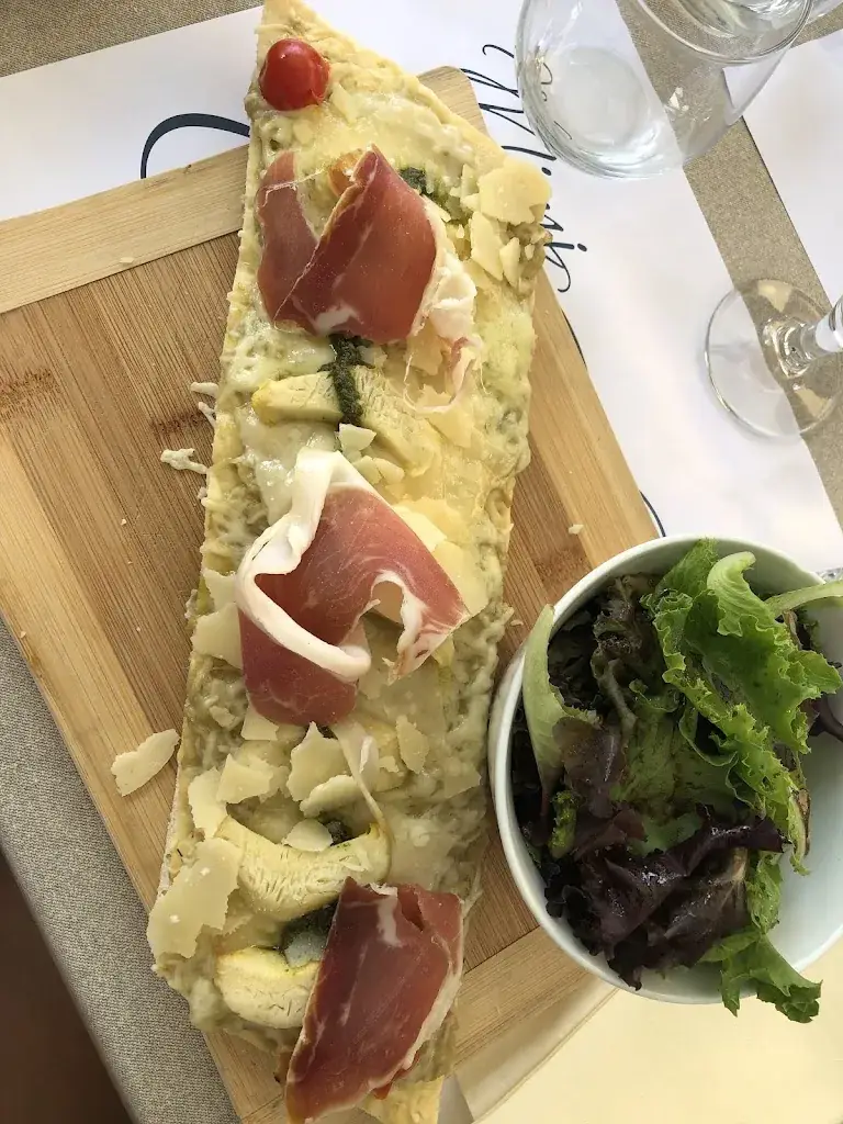 Mariana Florean_MIMI CHIC RESTAURANT_Morosaglia_avis