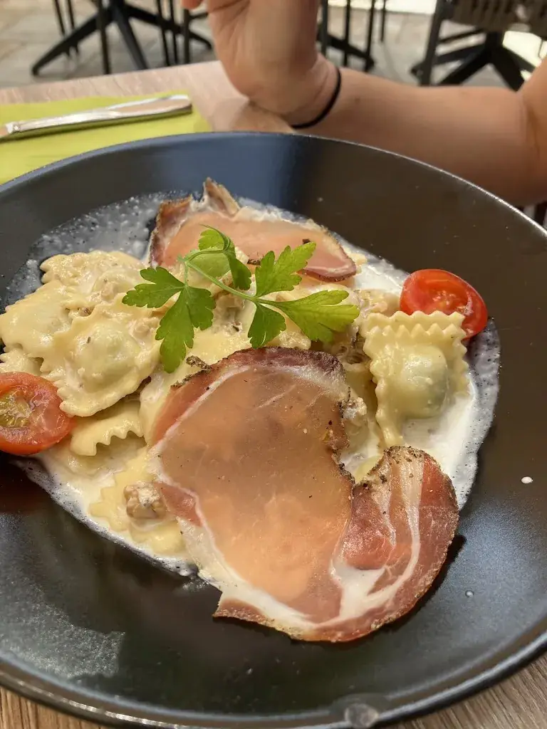 Guillaume Lancrenon_Umami restaurant_Calvi_review