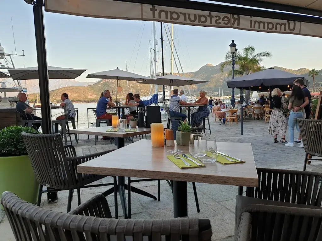 Umami restaurant_Calvi_slider_image_1