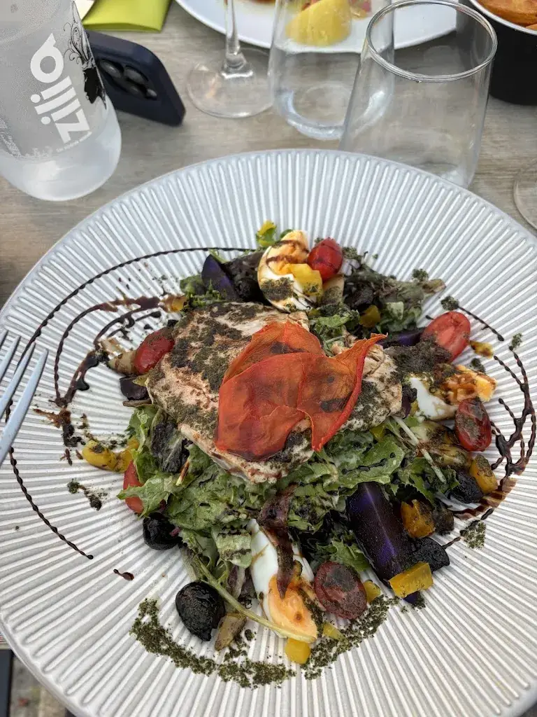 Umami restaurant_Calvi_slider_image_3