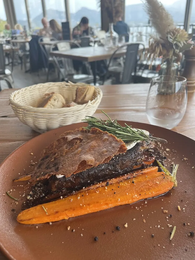 Joseph Isai Avendano_La Bohème_Calvi_review