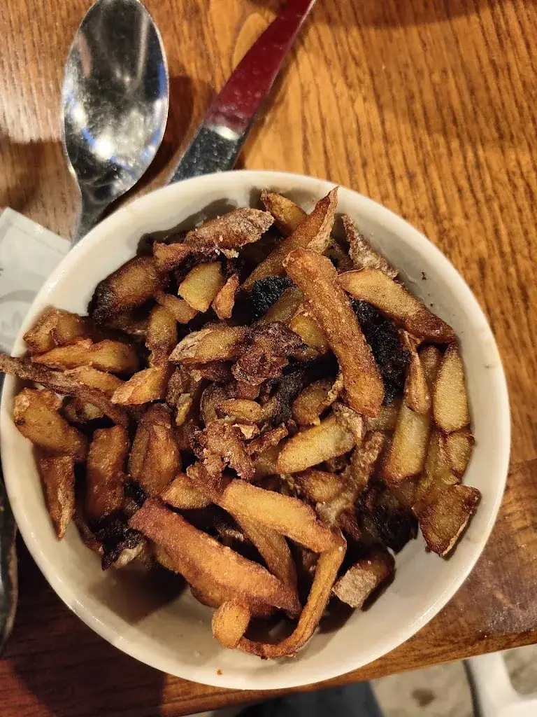 Virginia Rodriguez Martinez_Ile de Beauté Café_Calvi_review