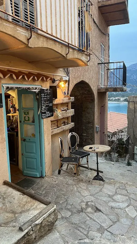 borderlessbunny_La Voûte_Calvi_review