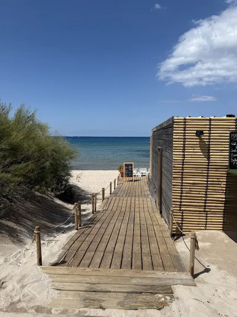 Caroline_BB Beach Calvi_Calvi_review