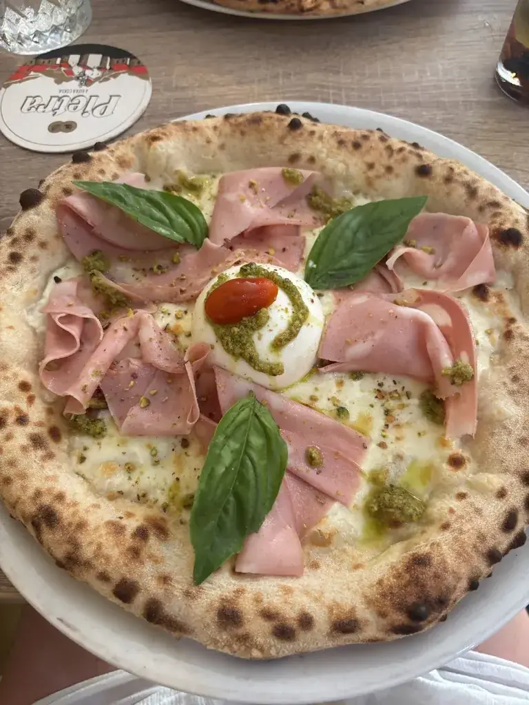 Dominic Hamilton_A Punta_Calvi_Bewertung