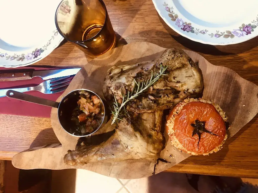 Le Tire Bouchon_Calvi_slider_image_3