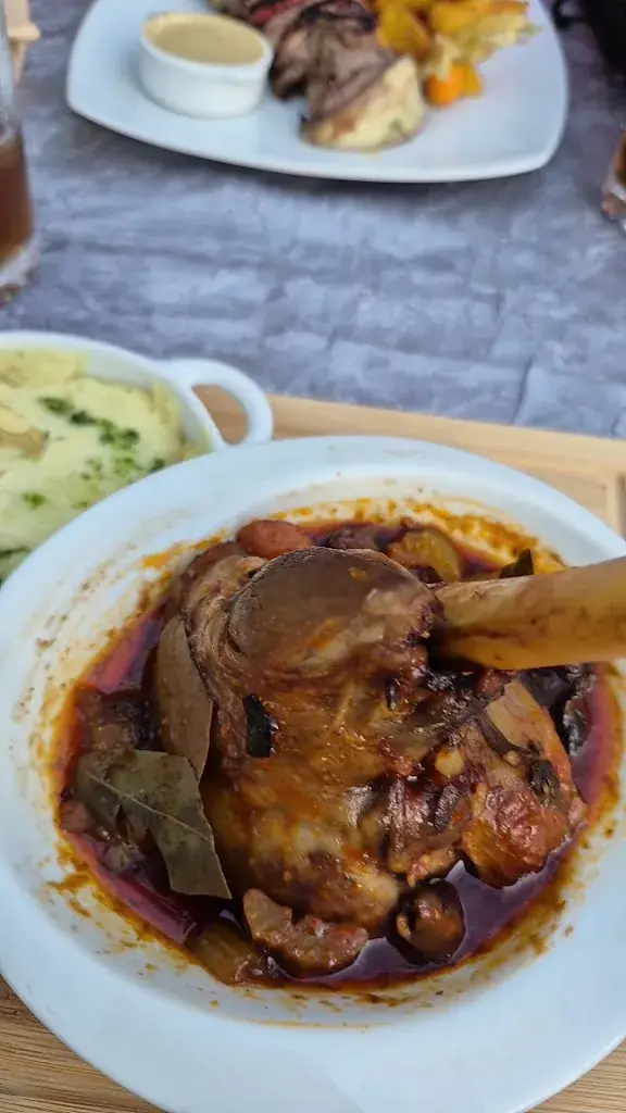 À Buttega di Anton-Pa chez fafi_Figari_slider_image_2