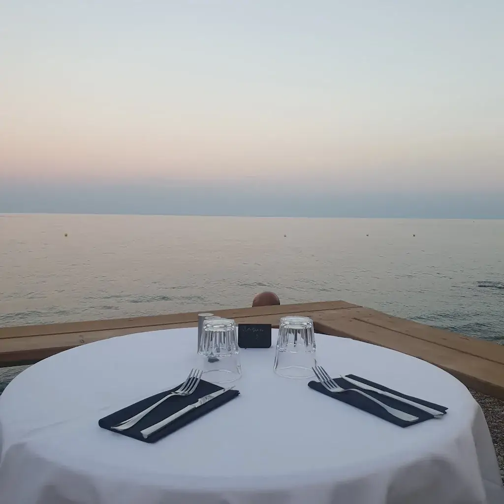 Ingrid NOTTELET_La baraque Pietranera_San-Martino-di-Lota_review