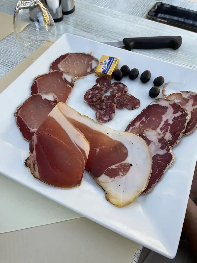 Menu_A Saliva_Peri_imagen_8