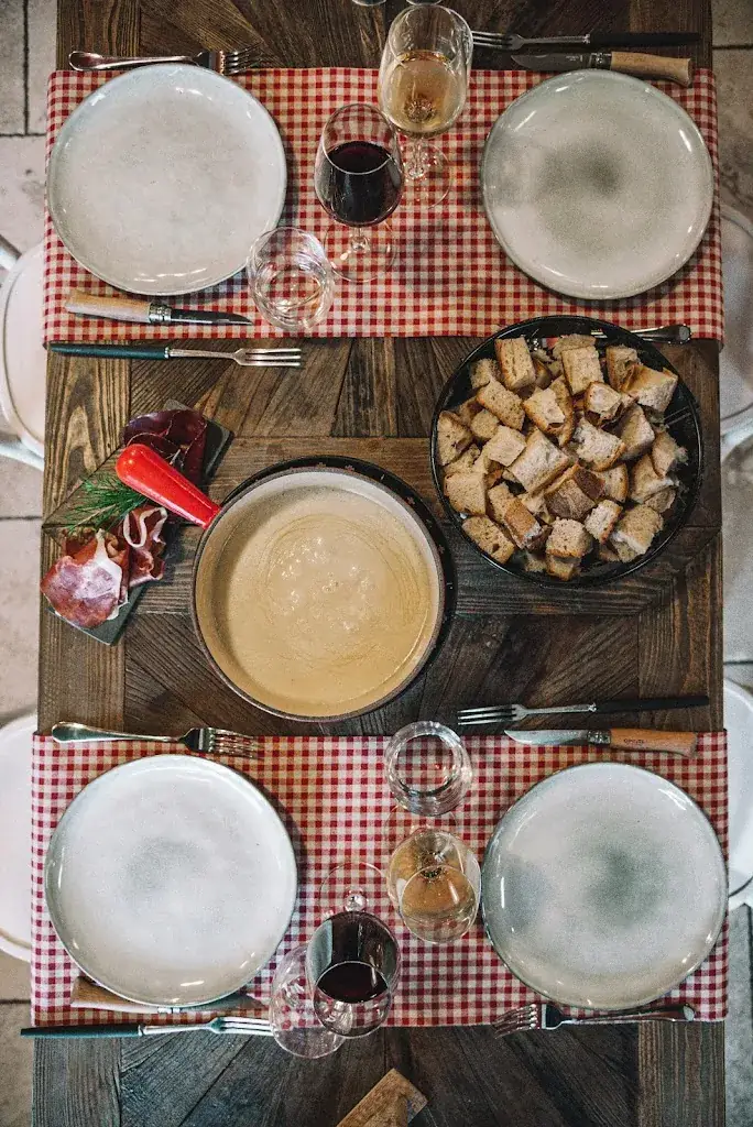 Restaurant des Bergers_Grilly_slider_image_3