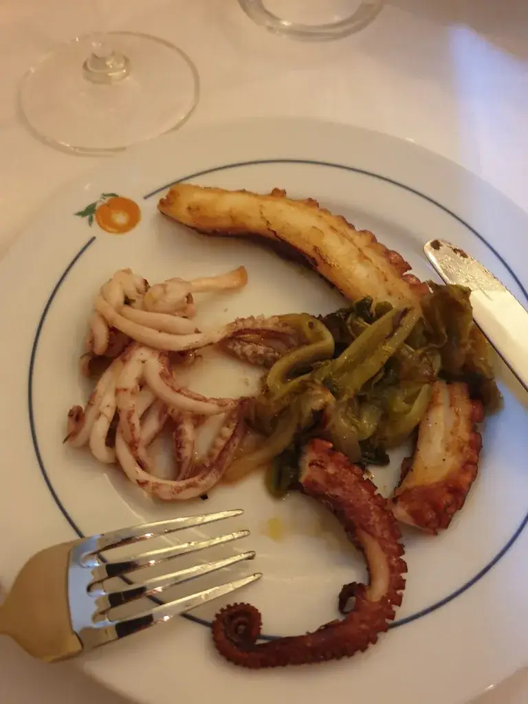 John Doe_Ristorante Il Monticello_Italy_avis