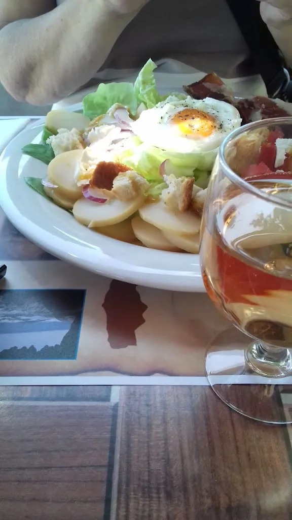 Auberge Bella Vista_Santa-Lucia-di-Moriani_slider_image_2