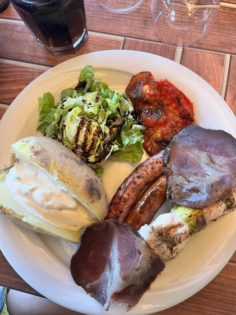 Auberge Bella Vista_Santa-Lucia-di-Moriani_slider_image_3