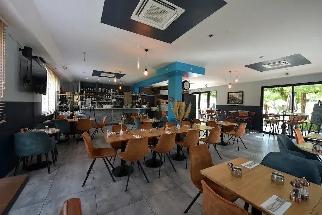 Restaurant L'Escale_Lucciana_slider_image_1