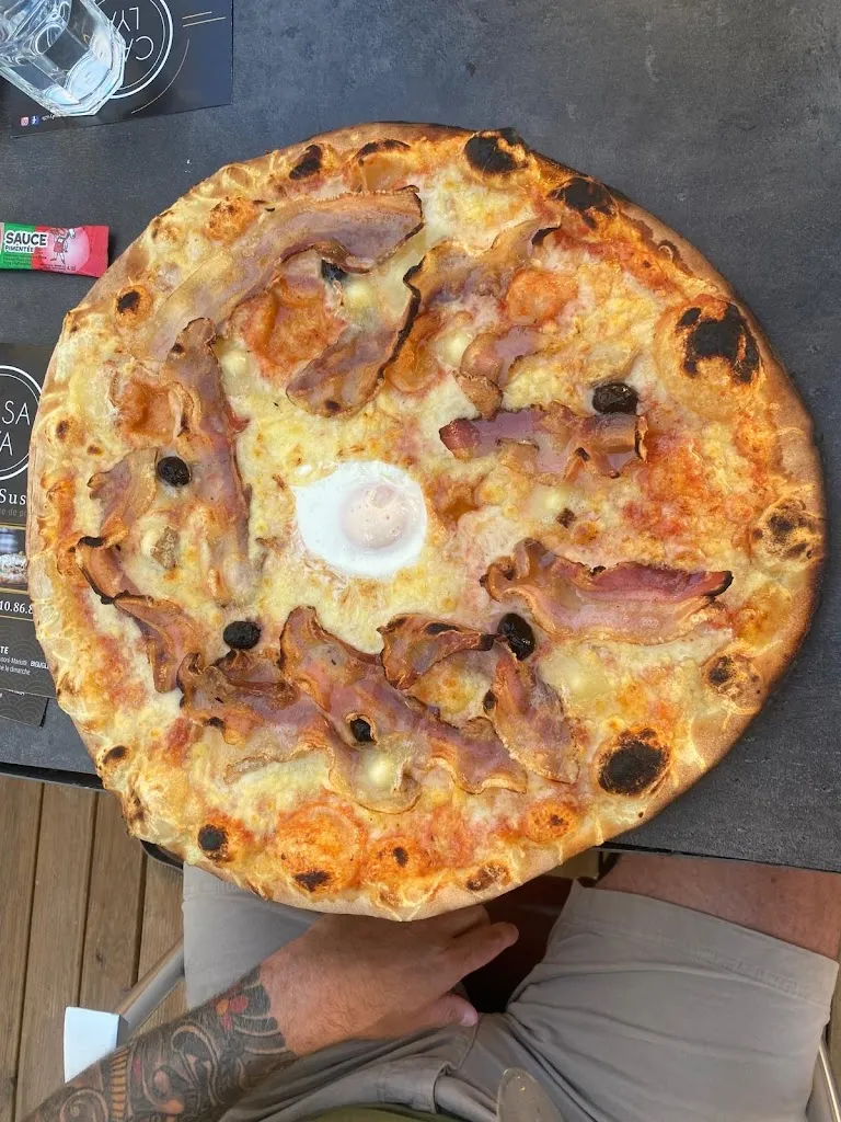 A Lion_Casa Lya_Lucciana_review