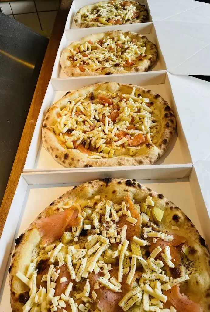 Le Grenier à Pizzas_Ambert_slider_image_3