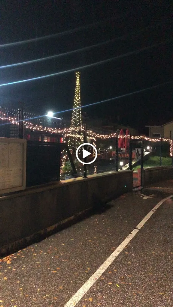 A Contre Sens_Ornex_slider_image_2