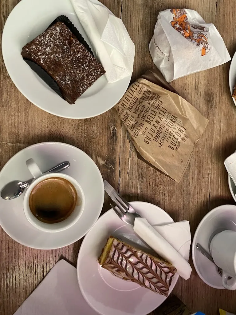 Slugg Exs_I Fratelli Angeli_Lucciana_review