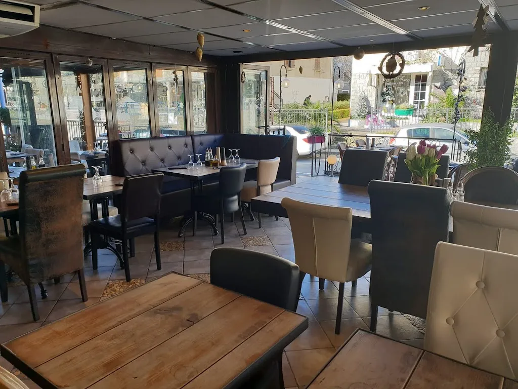 U Monte Padru restaurante en Ghisonaccia