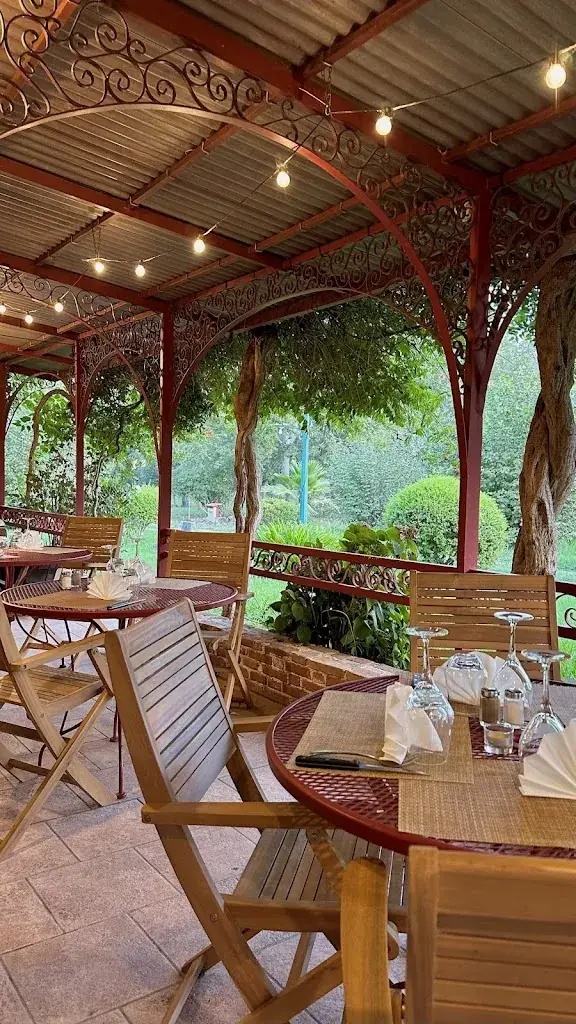 Campu Serenu_Prunelli-di-Fiumorbo_slider_image_2