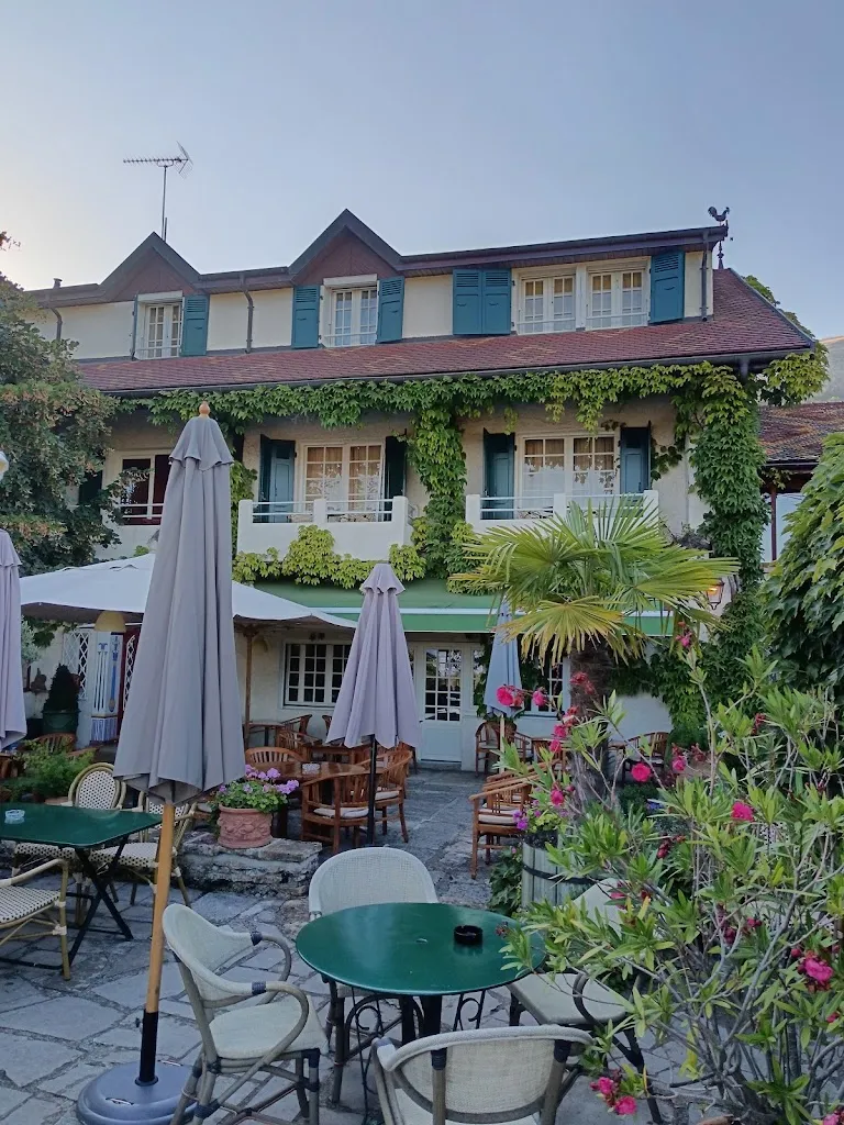 Karim Lankarany_Citotel Auberge des Chasseurs_Échenevex_review