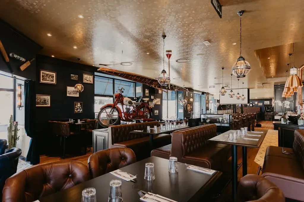 Au Bureau - Pub et Brasserie restaurant in Sarrola-Carcopino