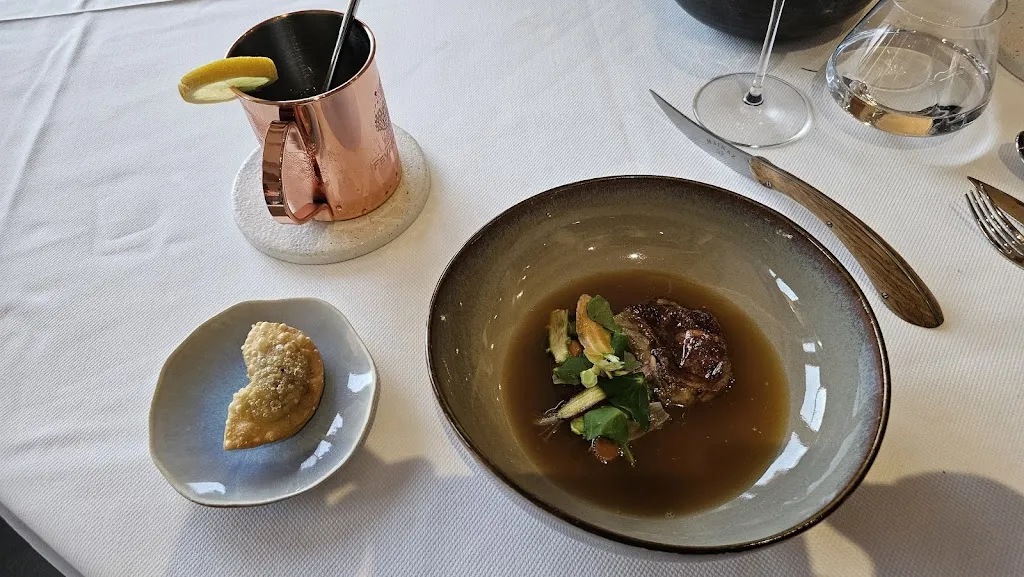 La Table de la Mainaz_Gex_slider_image_1