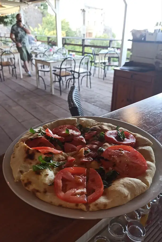 A Teppa - Pizzas - Salades - Grillades_Penta-di-Casinca_slider_image_2