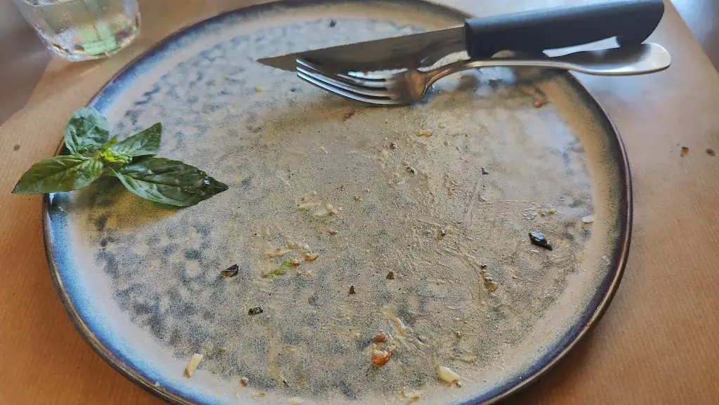 Nicolas Budan_Brasserie L’Entracte_Penta-di-Casinca_review