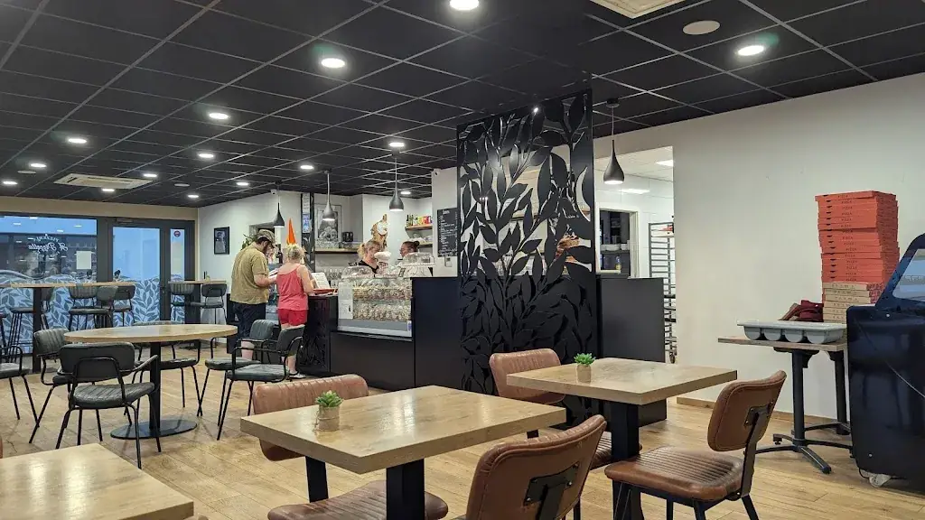 Christian fPunkt_Pizzeria A Pizzetta_Penta-di-Casinca_review