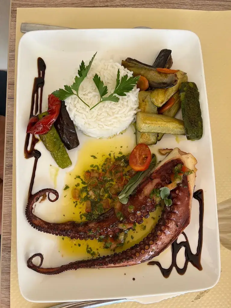 Pizzeria A Pizzetta_Penta-di-Casinca_slider_image_2