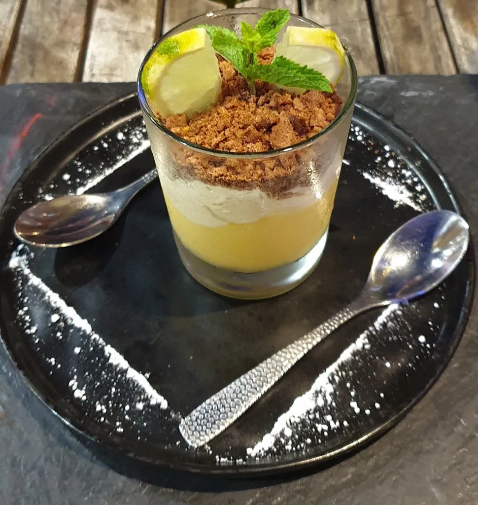 Shakhista M_La Bodega_L'Île-Rousse_review