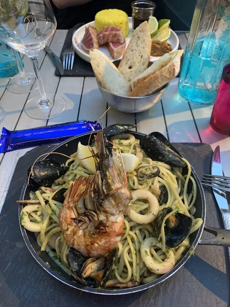 Nico L_La Bodega_L'Île-Rousse_review