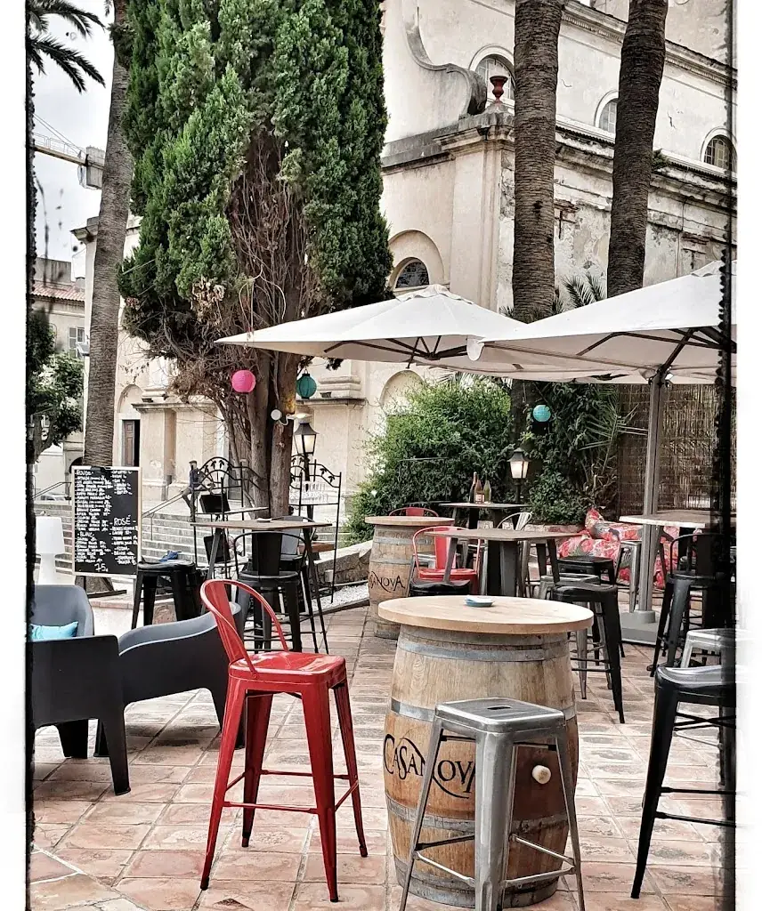 Restaurant La Cave bar à viandes_L'Île-Rousse_slider_image_1