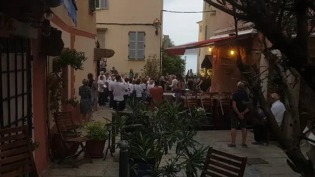 L'Osteria_L'Île-Rousse_slider_image_2