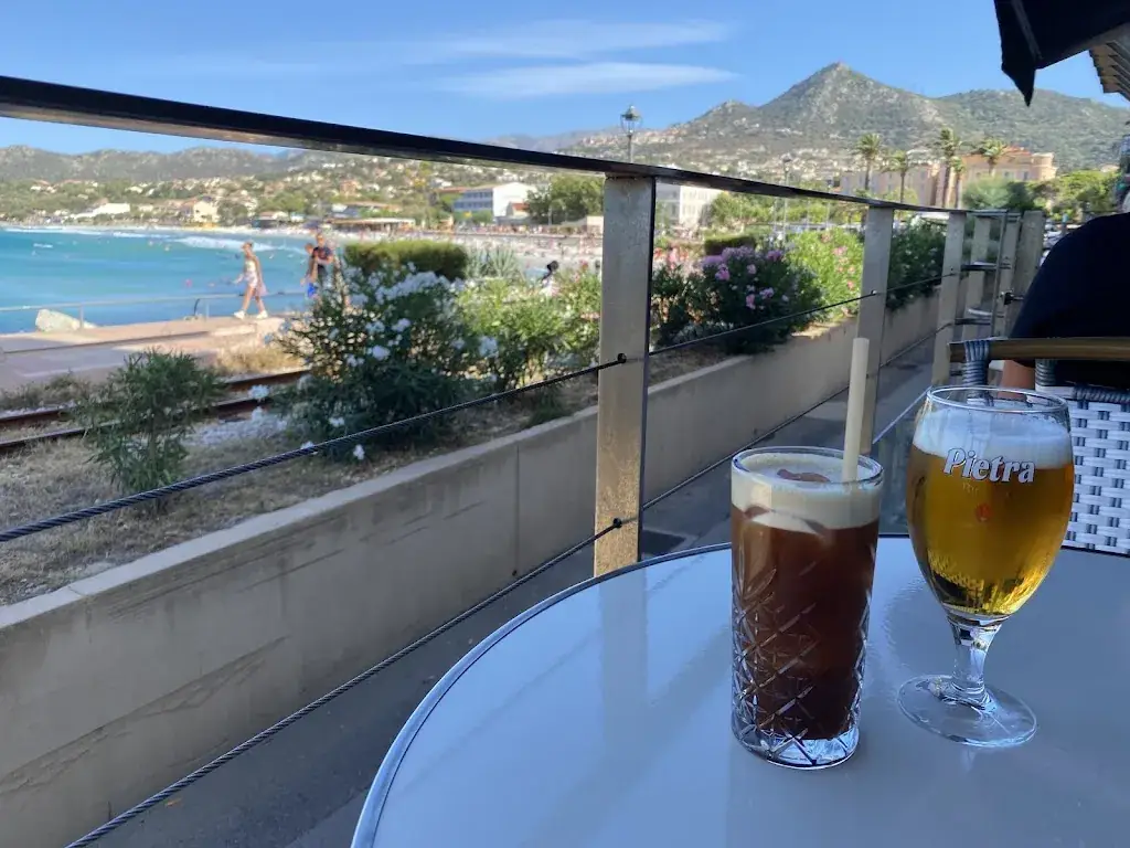 Kevin L_The appointment_L'Île-Rousse_review