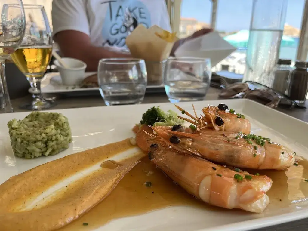 Alexandra Makarenko_Le Marinella_L'Île-Rousse_review