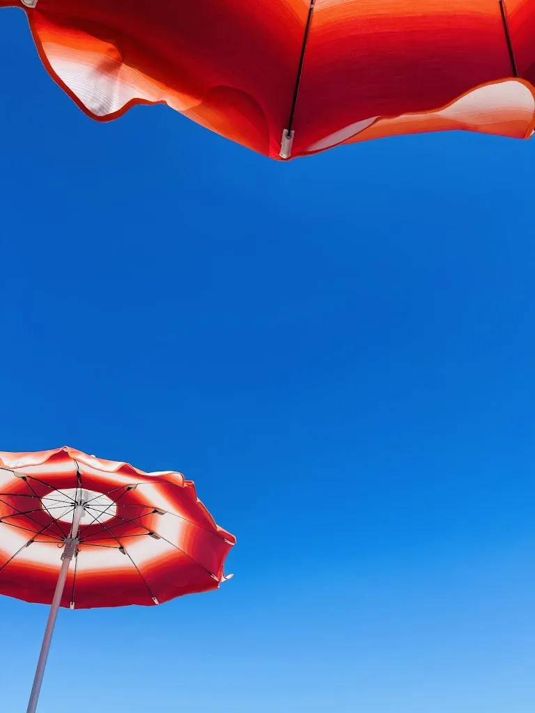 Regis Pernot_A Casella_L'Île-Rousse_review