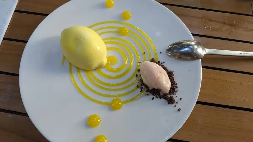 Le Grand Bleu_L'Île-Rousse_slider_image_3