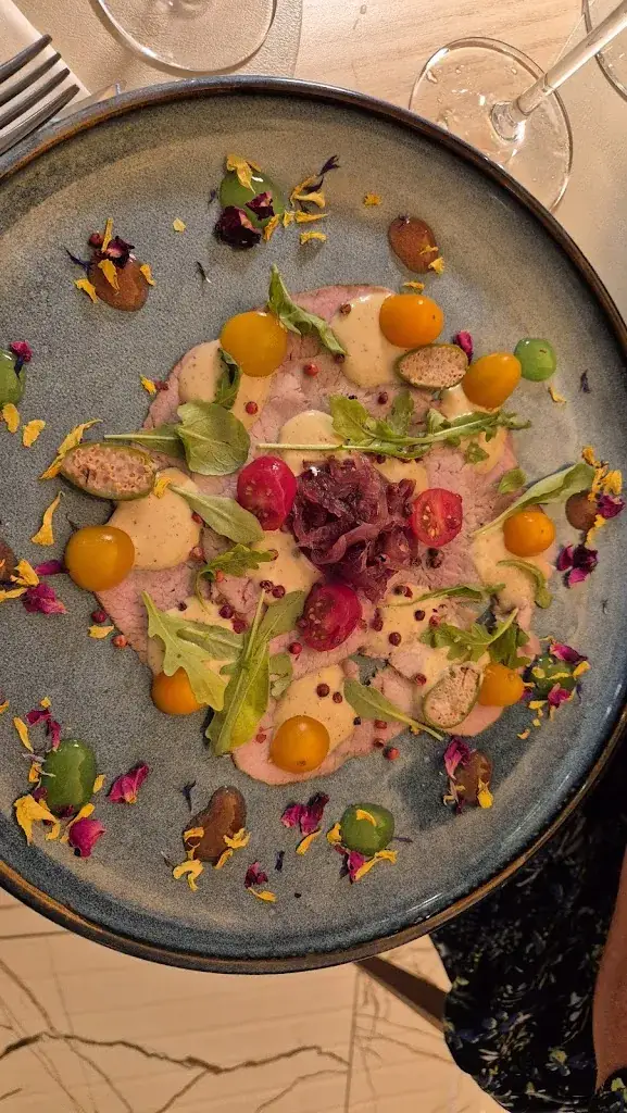 Espen Monsen_MAGARI_L'Île-Rousse_review